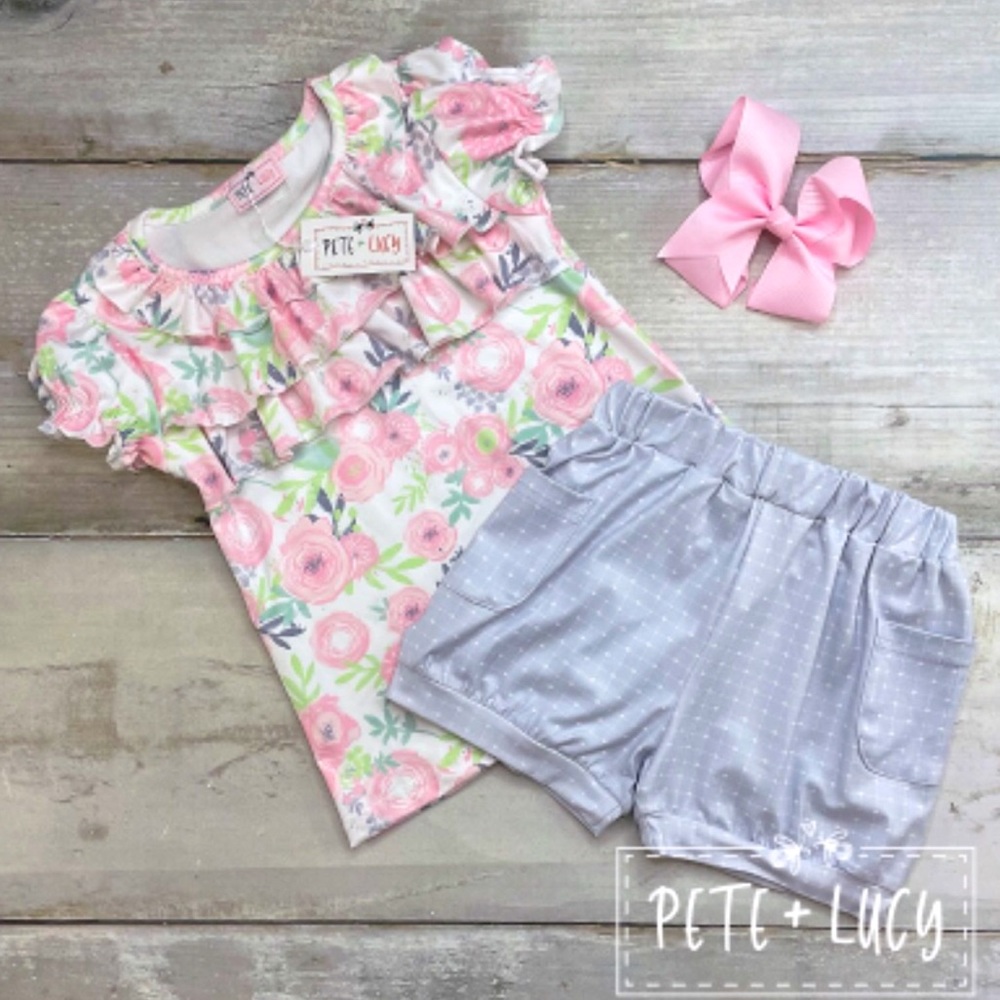 Pete+Lucy girl’s shorts set